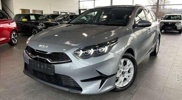 Kia cee'd / Ceed 1.5 T-GDI Navi LED Kamera DAB CarPlay SHZ LenkradH