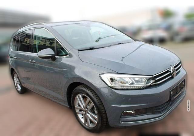 Volkswagen Touran Highline AHK ACC Kamera Massagesitze LED 7Sitzer
