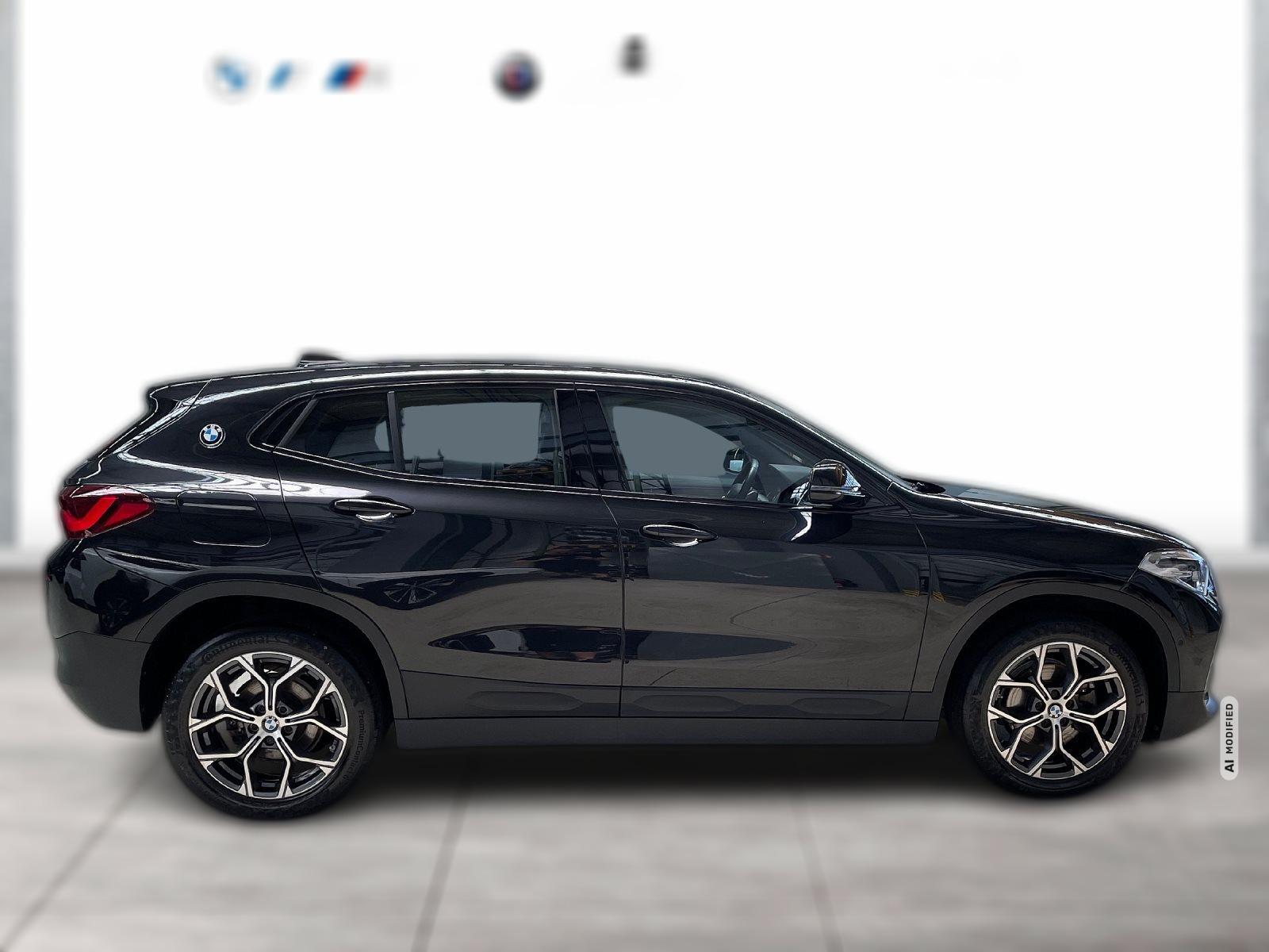 BMW X2 PARKASSISTENT LED PANO NAVI AHK ALU 18