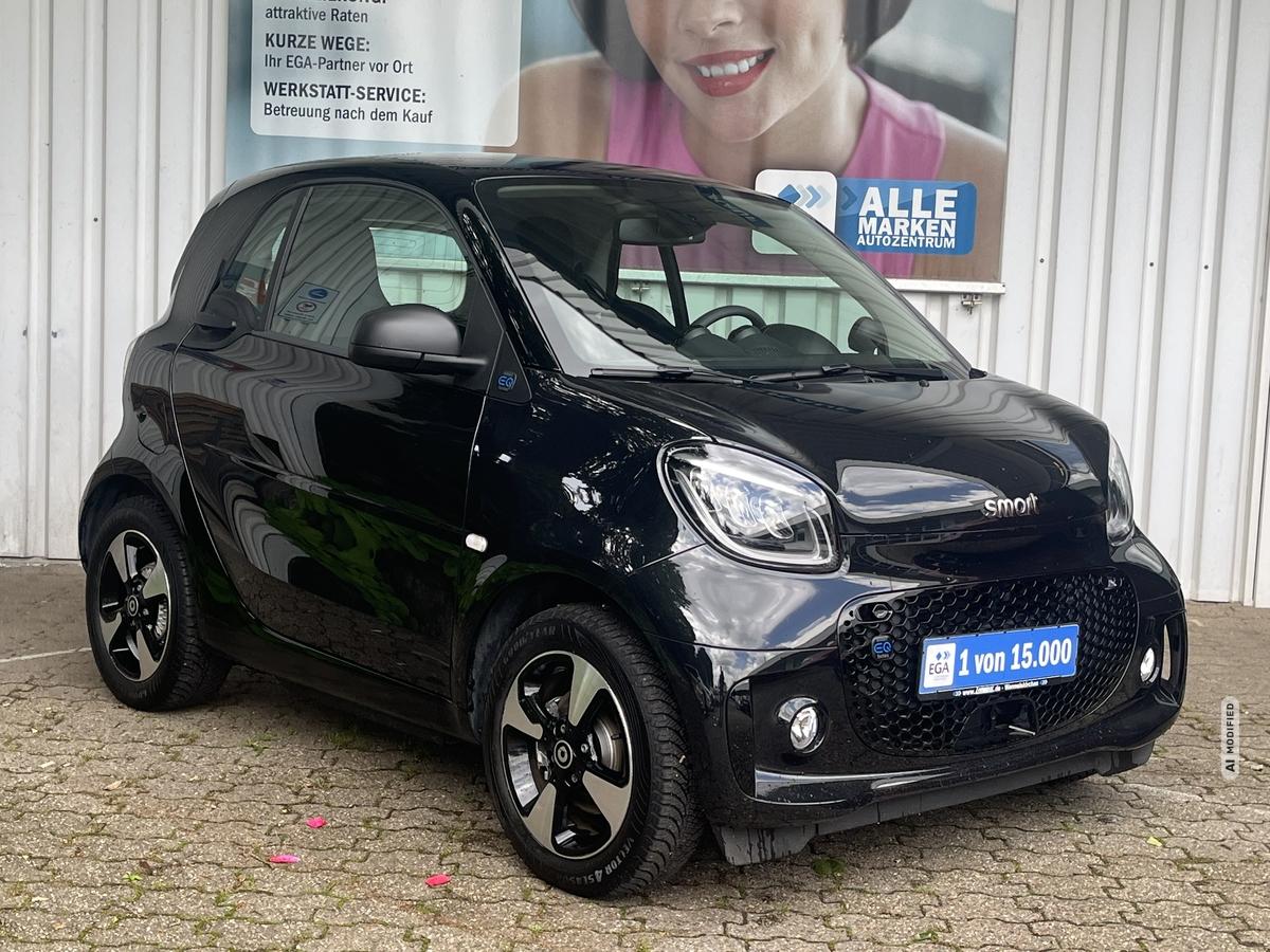 Smart ForTwo EQ Exclusive PANORAMA CAM MEDIA LED PDC SHZ ALU 22
