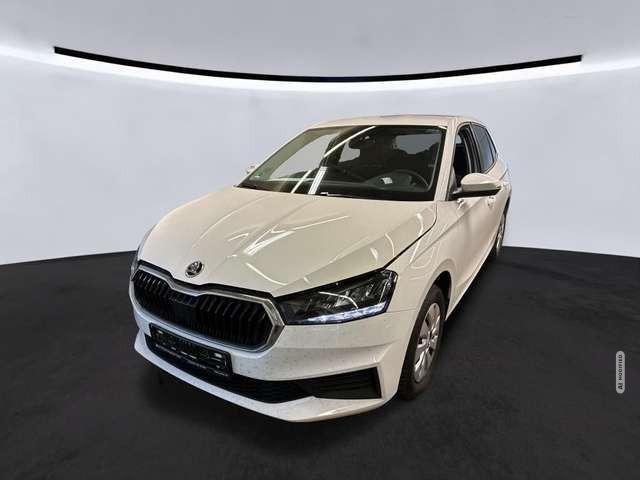 Skoda Fabia Active*PDC*LED** SHITZHEIZUNG*GARANITE*