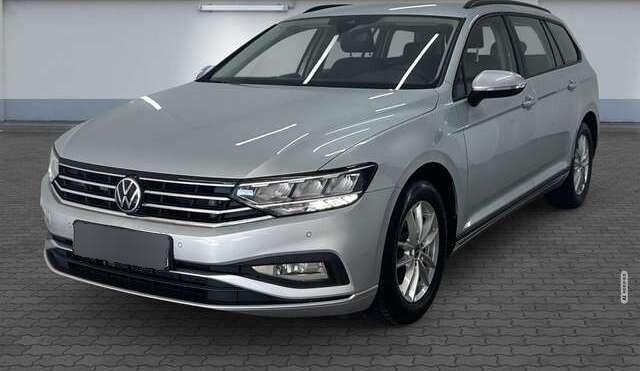 Volkswagen Passat Variant 2.0 TDI DSG*NAVI*KAM*APP*LED*MWST