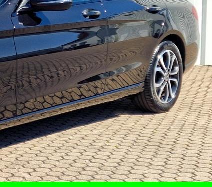 Mercedes-Benz C 220 d T Avantg.*Nightpaket*AHK*ACC*R-Kamera