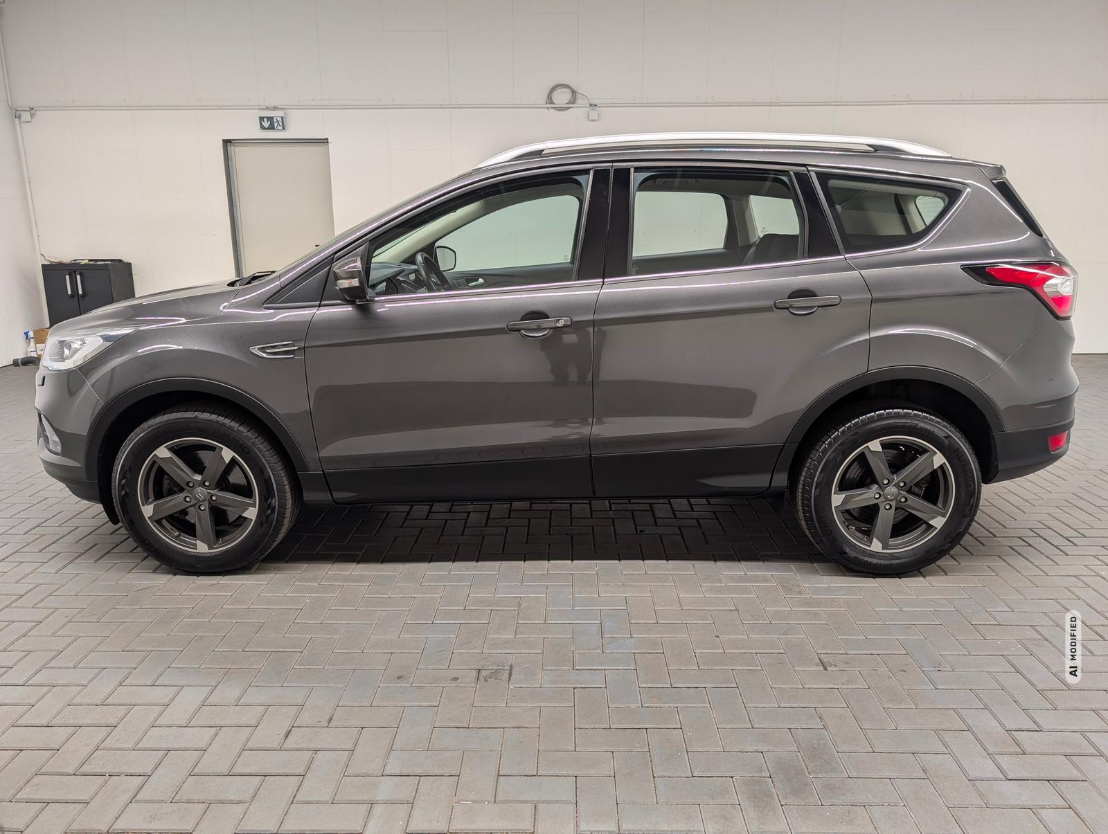 Ford Kuga Cool & Connect Navi/SHZ/AHK/PDC/GRA/17-LM