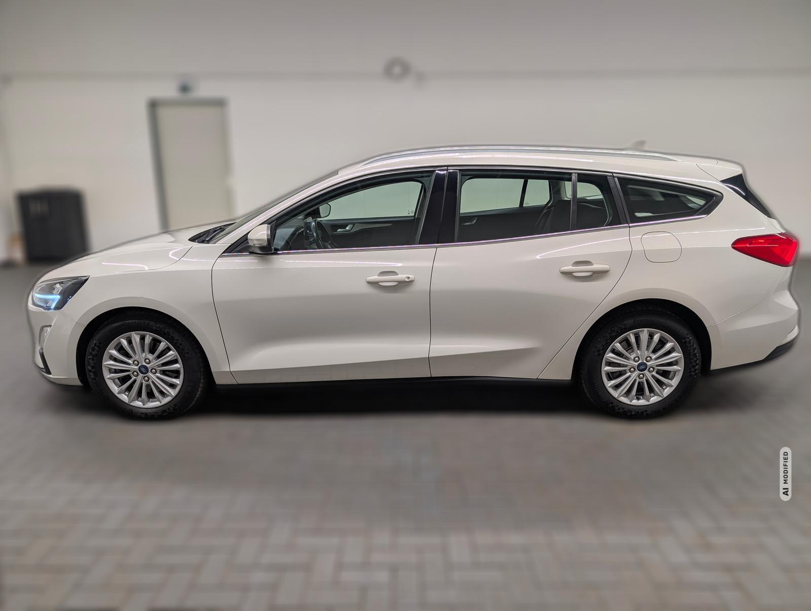 Ford Focus Turnier Titanium LED/Navi/DAB/Kam/ACC/Keyl