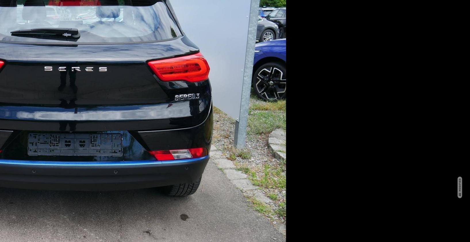DFSK Seres 3 LUXURY Paket3*NAVI*PANO*LEDER*PDC*SHZ*360*KAMERA*KEYLESS-GO