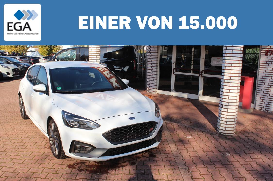 Ford Focus ST 2.3 EcoBoost 19