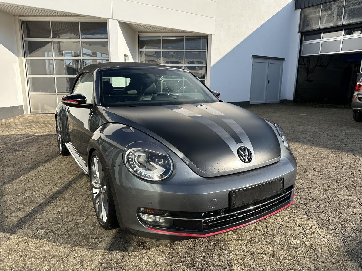 Volkswagen Beetle Cabriolet 2.0 TSI Sport BMT 